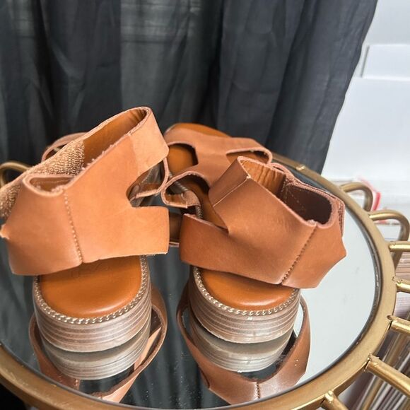 Franco Sarto Genevia Gladiator Sandals - Picture 4 of 5